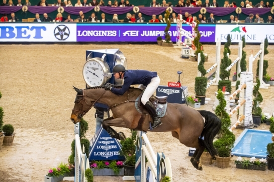Grand Prix Coupe du Monde du CSI5* de Leipzig : COMME IL...