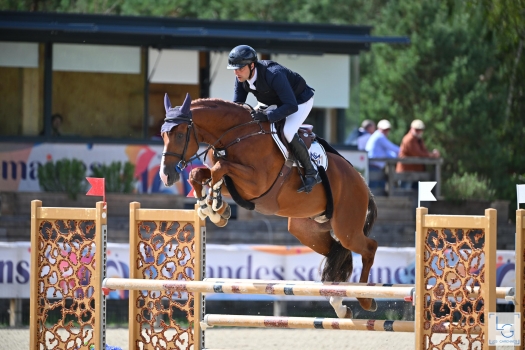 Igy de la Roque (UNTOUCHABLE 27)