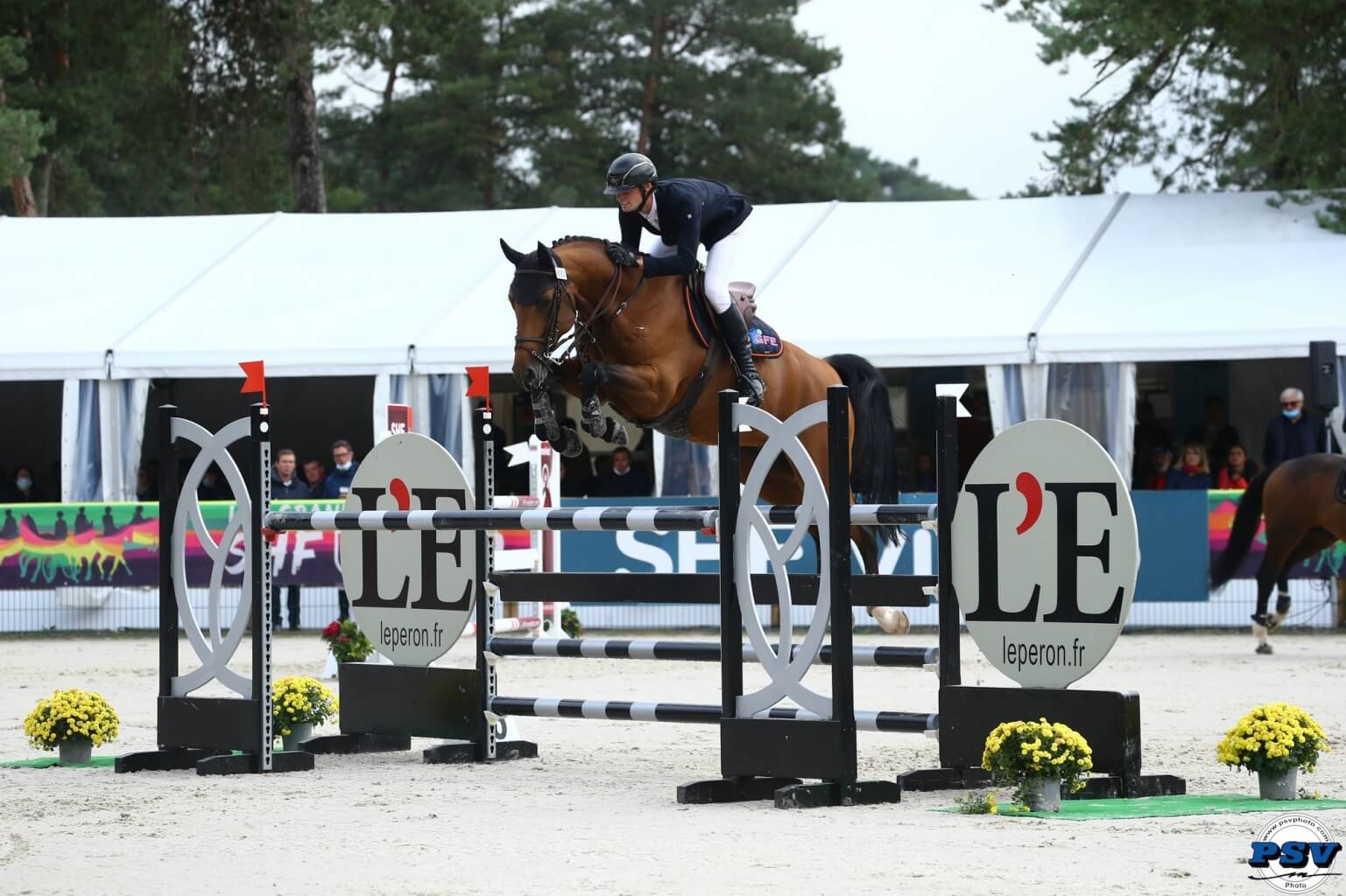 JÓVEN EQUIPO GFE EN EL CAMPEONATO DE FRANCIA