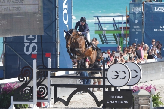 JILBERT VAN’T RUYTERSHOF*GFE : performances et pedigree 5*